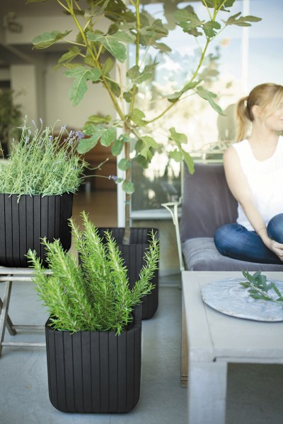 květináč CUBE PLANTER M antracit
