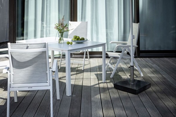 BASIC PLUS stohovatelné, hliníkové křeslo - bílá/světle šedá