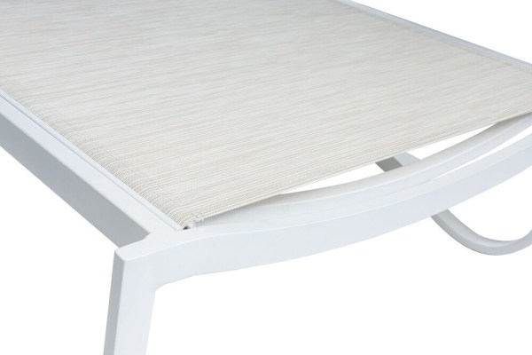 DIAMOND hliníkové lehátko s teakovými područkami - bílá/krémová