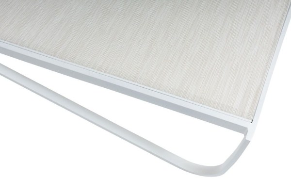 DIAMOND hliníkové lehátko s teakovými područkami - bílá/krémová